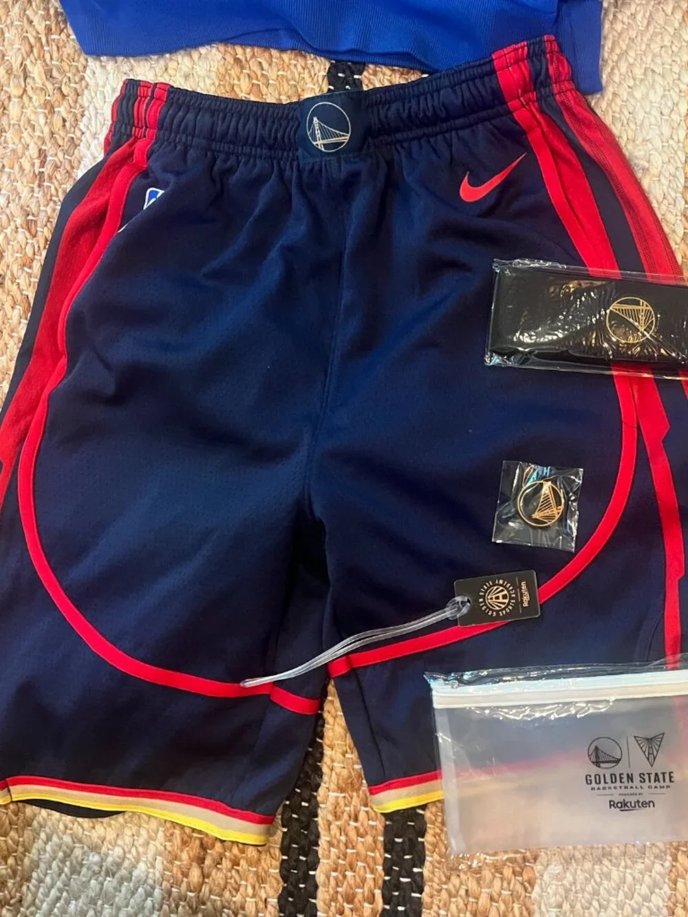 Boys Nike Warriors Shorts (Large)